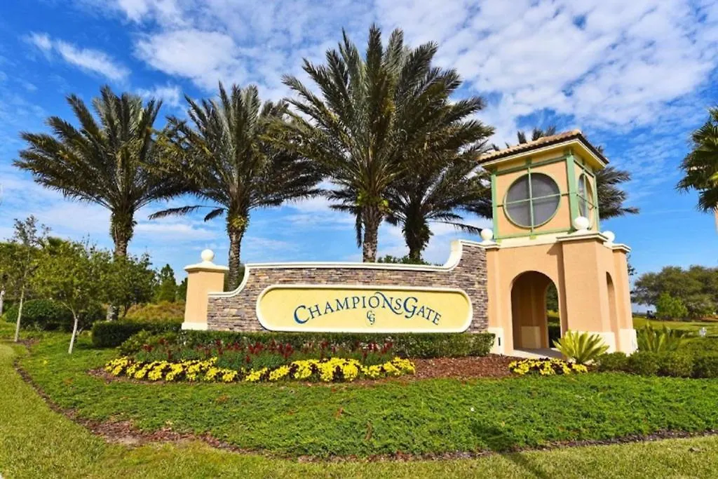 Cozy Family Friendly 6 Bed Home With Pool Davenport